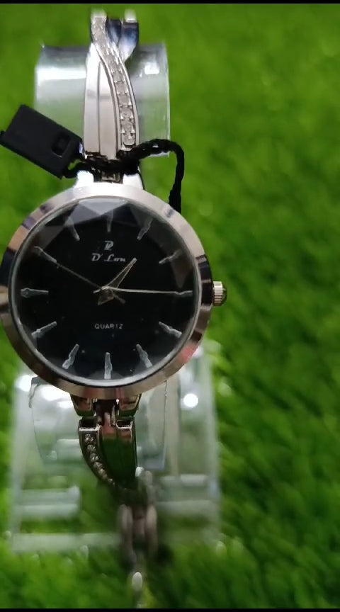 Women Watch D lon