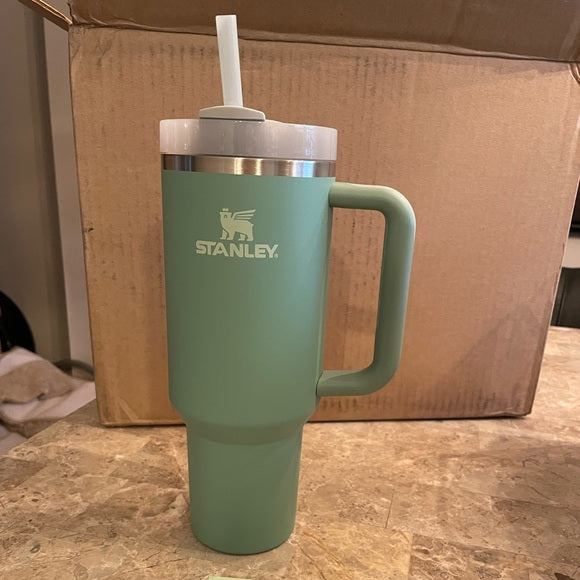 40 Oz Stanley Quencher H2.0 Tumbler Original